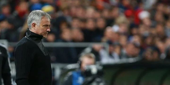 Моуриньо смотрит в сторону Франции. И это не ПСЖ Моуриньо смотрит в сторону Франции. И это не ПСЖ