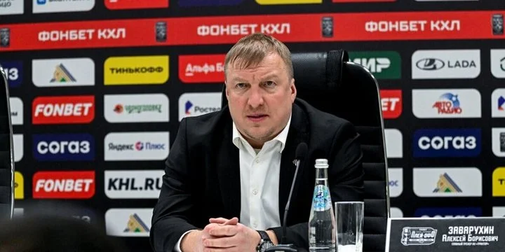 Тренер «Трактора» Алексей Заварухин: «Мы завоевали бронзовые медали. Не скажу, что сезон складывался легко, было проделано очень много работы» Тренер «Трактора» Алексей Заварухин: «Мы завоевали бронзовые медали. Не скажу, что сезон складывался легко, было проделано очень много работы»
