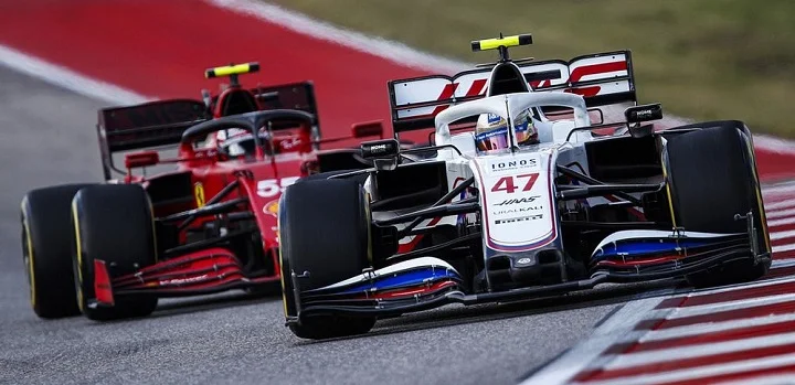 Команды «Ф-1» попросили ФИА расследовать сходства между болидами «Феррари» и «Хааса»