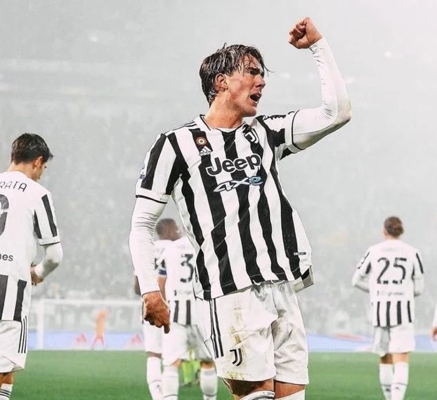 Влахович дебютировал в Лиге чемпионов с гола на 33-й секунде игры Влахович дебютировал в Лиге чемпионов с гола на 33-й секунде игры