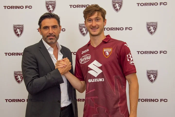 Агент Миранчука: «Аталанта» до последнего не хотело отдавать Алексея. Но «Торино» был очень настойчив, клуб показал огромную заинтересованность» Агент Миранчука: «Аталанта» до последнего не хотело отдавать Алексея. Но «Торино» был очень настойчив, клуб показал огромную заинтересованность»