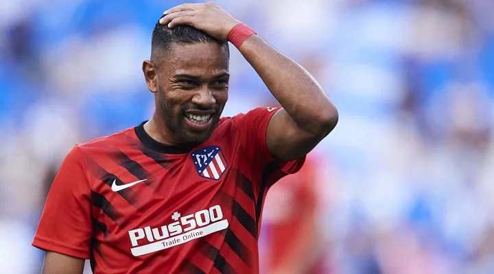 Ренан Лоди сделал счет 1:0 в игре МЮ – «Атлетико» в 1/8 ЛЧ Ренан Лоди сделал счет 1:0 в игре МЮ – «Атлетико» в 1/8 ЛЧ