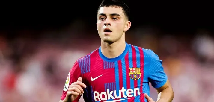 Педри повторил рекорд Роналду по количеству игр на ЧМ и Евро до 22-летия Педри повторил рекорд Роналду по количеству игр на ЧМ и Евро до 22-летия