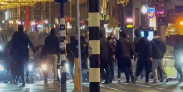 Посольство РФ заявило об отсутствии россиян среди пострадавших фанатов «Маккаби» Посольство РФ заявило об отсутствии россиян среди пострадавших фанатов «Маккаби»