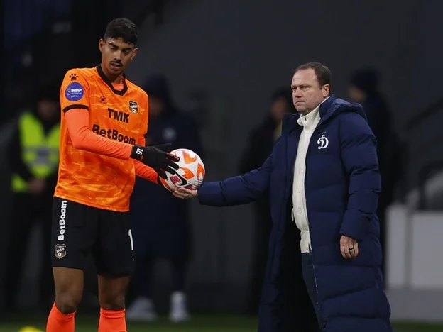 Агент Итало сообщил, что защитник готов остаться в «Урале» на постоянной основе Агент Итало сообщил, что защитник готов остаться в «Урале» на постоянной основе