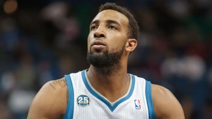 Бывший игрок «Миннесоты» раскритиковал NBA Бывший игрок «Миннесоты» раскритиковал NBA