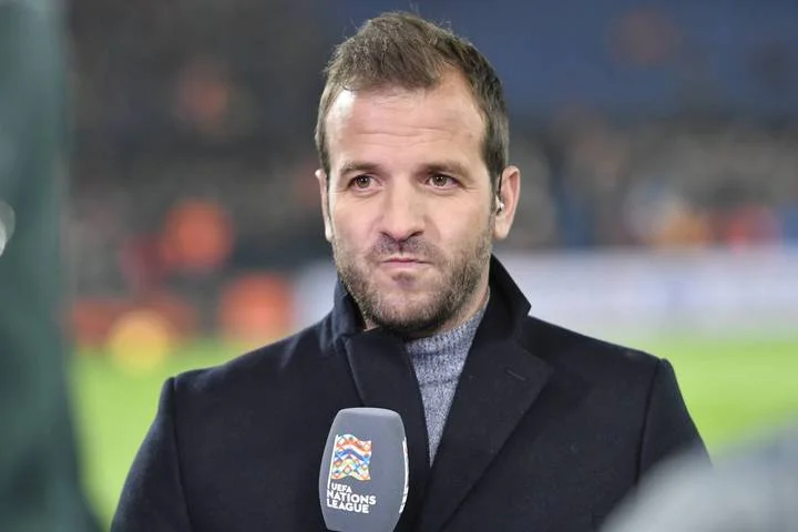 Рафаэл ван дер Варт: «Раньше Месси был настолько хорош, что я не мог справиться с ним. Сейчас его можно остановить» Рафаэл ван дер Варт: «Раньше Месси был настолько хорош, что я не мог справиться с ним. Сейчас его можно остановить»