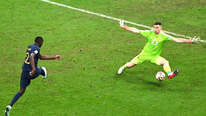 Андрей Лунев про Мартинеса: «Сэйв на последней минуте был просто космическим. Он показал свой высочайший уровень»