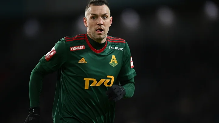 Василий Уткин: «Я понял, почему у Дзюбы такая долгая и успешная карьера. Он удивительно глупый человек. Это позволяет ему легко переносить неудачи» Василий Уткин: «Я понял, почему у Дзюбы такая долгая и успешная карьера. Он удивительно глупый человек. Это позволяет ему легко переносить неудачи»