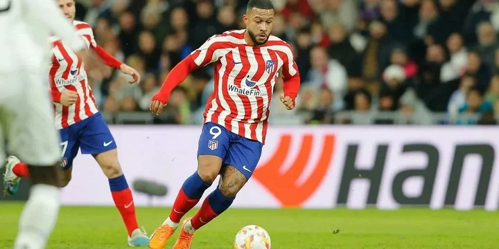 Мемфис Депай: «Всегда ощущаешь горечь, когда уходишь из клуба. Особенно, если это «Барселона» Мемфис Депай: «Всегда ощущаешь горечь, когда уходишь из клуба. Особенно, если это «Барселона»