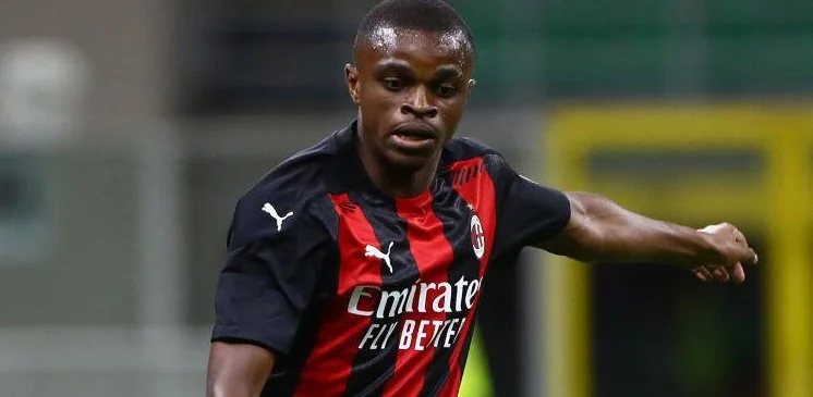 Пиоли после поражения «Интеру» в Кубке: «Не думаю, что счет по игре, но «Интер» забил в нужные моменты» Пиоли после поражения «Интеру» в Кубке: «Не думаю, что счет по игре, но «Интер» забил в нужные моменты»