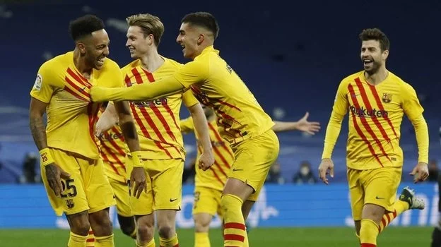 Издание Marca поставила восьми игрокам «Реала» прочерк вместо оценки за игру с «Барселоной»