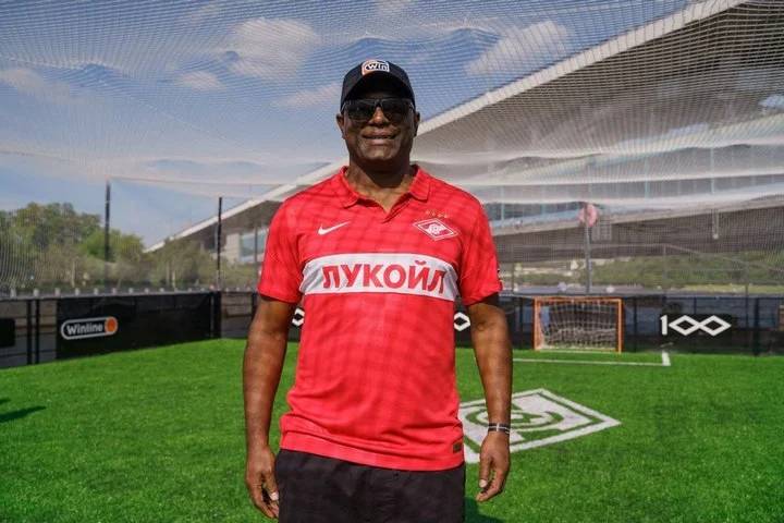 Экс-форвард «Спартака» Робсон: «У меня есть уверенность в том, что руководство делает все для того, чтобы вытащить клуб из этой ситуации»