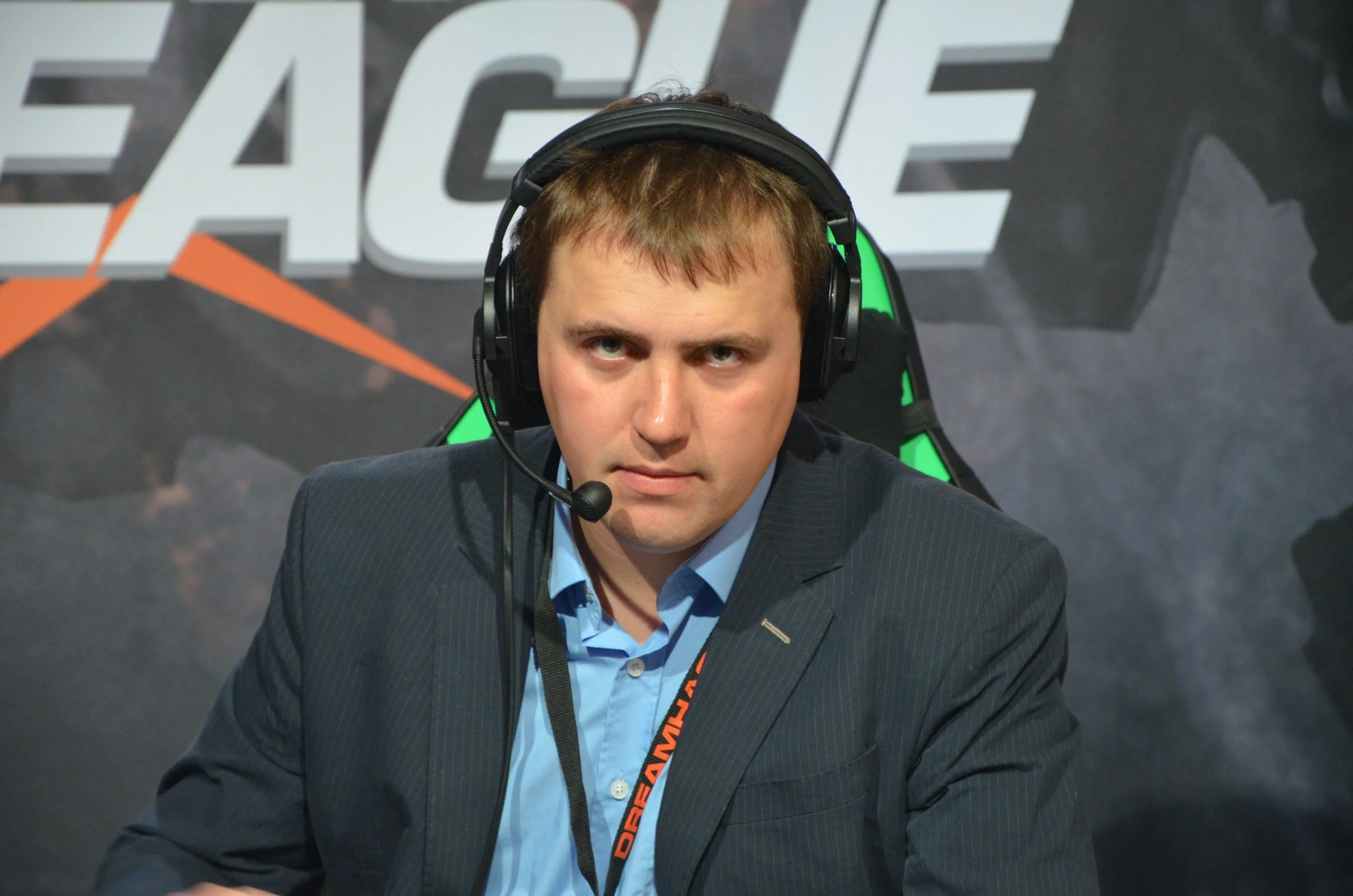 Украинский комментатор V1lat: «Россия может забыть про международные киберспортивные турниры на ближайшие много лет» Украинский комментатор V1lat: «Россия может забыть про международные киберспортивные турниры на ближайшие много лет»