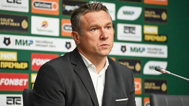 Андрей Талалаев: «После РПЛ из 25 игроков в «Химках» осталось восемь» Андрей Талалаев: «После РПЛ из 25 игроков в «Химках» осталось восемь»