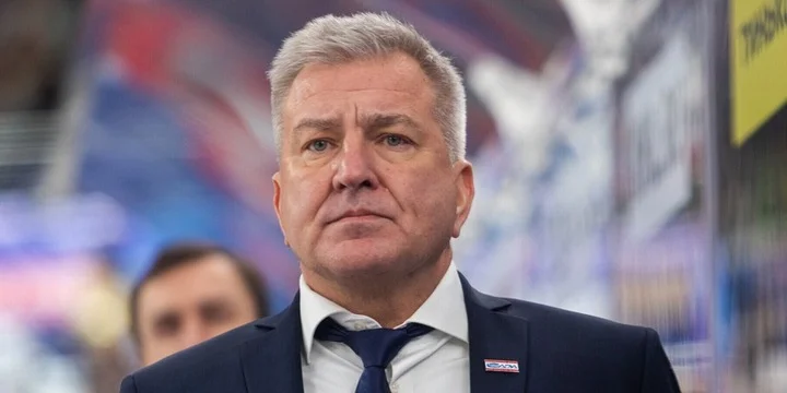 Олег Браташ о 2:3 с «Нефтехимиком»: «Мы проигрывали 0:2 после второго периода, но вырвать очко в такой ситуации, думаю, можно считать успехом» Олег Браташ о 2:3 с «Нефтехимиком»: «Мы проигрывали 0:2 после второго периода, но вырвать очко в такой ситуации, думаю, можно считать успехом»