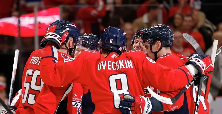 Лавиолетт после 1:5 от «Торонто»: «Во втором периоде неправильно играли в обороне и сгорели» Лавиолетт после 1:5 от «Торонто»: «Во втором периоде неправильно играли в обороне и сгорели»