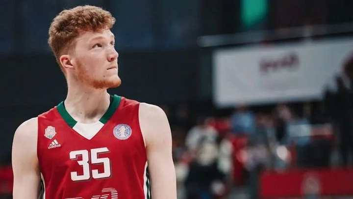 Защитник «Локомотива‑Кубань» Владислав Емченко о борьбе за титул Лиги ВТБ: «Будем делать для этого максимум того, что от нас зависит» Защитник «Локомотива‑Кубань» Владислав Емченко о борьбе за титул Лиги ВТБ: «Будем делать для этого максимум того, что от нас зависит»