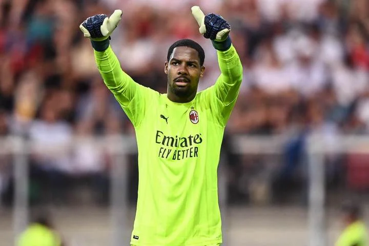 «Бавария» ищет замену Мануэлю Нойеру «Бавария» ищет замену Мануэлю Нойеру