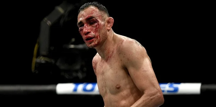 Дэйна Уайт о Тони Фергюсоне: «Он в шаге от титульного боя? Это не так» Дэйна Уайт о Тони Фергюсоне: «Он в шаге от титульного боя? Это не так»