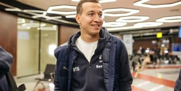 Мостовой: Если Макаров уйдет из «Динамо» в Турцию, то правильно сделает Мостовой: Если Макаров уйдет из «Динамо» в Турцию, то правильно сделает