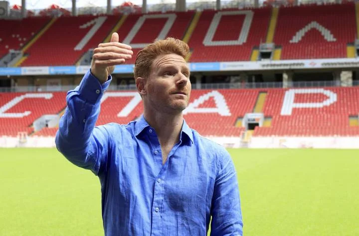 Илья Жигулев: «У Абаскаля классные тренировки, все через мяч. Он сразу стал проводить внутри команды различные викторины, не касающиеся футбола» Илья Жигулев: «У Абаскаля классные тренировки, все через мяч. Он сразу стал проводить внутри команды различные викторины, не касающиеся футбола»