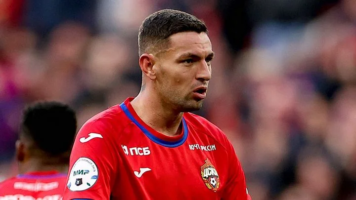 Виллиан Роша: «Какой уход? Я рад быть и играть в ЦСКА» Виллиан Роша: «Какой уход? Я рад быть и играть в ЦСКА»