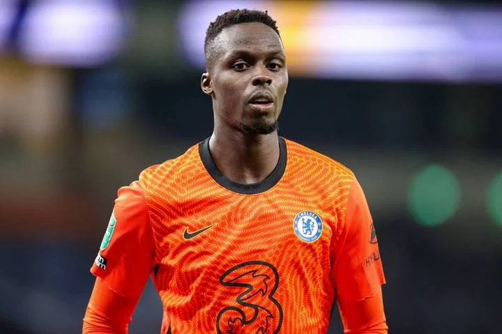 Эдуар Менди переходит из «Челси» в саудовский «Аль-Ахли» Эдуар Менди переходит из «Челси» в саудовский «Аль-Ахли»