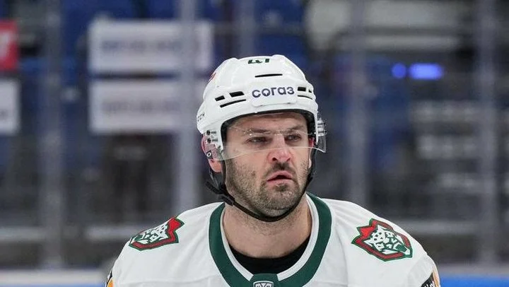 Александр Радулов о разгроме ЦСКА: «Ребята хотели дать себе шанс выиграть сегодня, бились, играли правильно в обороне. Это залог успеха» Александр Радулов о разгроме ЦСКА: «Ребята хотели дать себе шанс выиграть сегодня, бились, играли правильно в обороне. Это залог успеха»