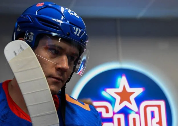 Зайцев: «Зенит» и СКА очень любят в Санкт-Петербурге, будем болеть за Соболева Зайцев: «Зенит» и СКА очень любят в Санкт-Петербурге, будем болеть за Соболева