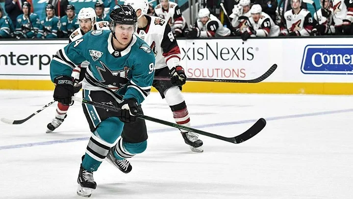 Барабанов набрал 1+1 в матче с «Эдмонтоном» Барабанов набрал 1+1 в матче с «Эдмонтоном»