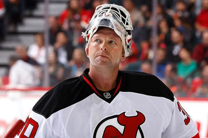 Мартин Бродер: «У меня никогда не было возможности выиграть Кубок Стэнли три раза подряд. То, что Василевский собирается сделать, – просто безумие» Мартин Бродер: «У меня никогда не было возможности выиграть Кубок Стэнли три раза подряд. То, что Василевский собирается сделать, – просто безумие»