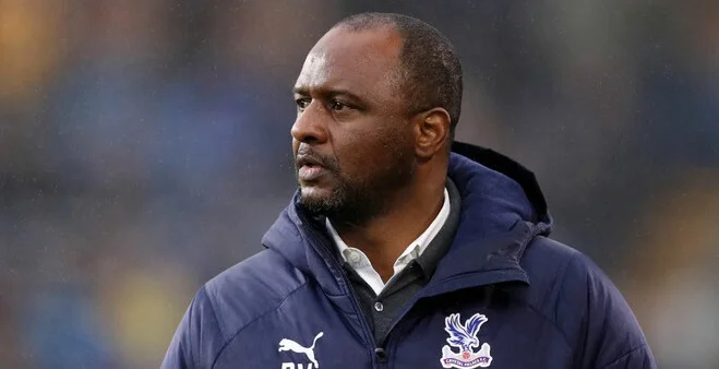 Виейра после поражения «Ньюкаслу»: «Мы должны вернуться к тому, как мы изначально начинали играть» Виейра после поражения «Ньюкаслу»: «Мы должны вернуться к тому, как мы изначально начинали играть»