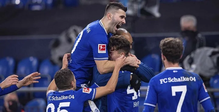 «Шальке» уже 36 матчей не выигрывает на выезде в Бундеслиге «Шальке» уже 36 матчей не выигрывает на выезде в Бундеслиге