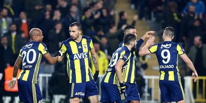 Прислушайся, «Зенит»! Чем дышит «Фенербахче»?