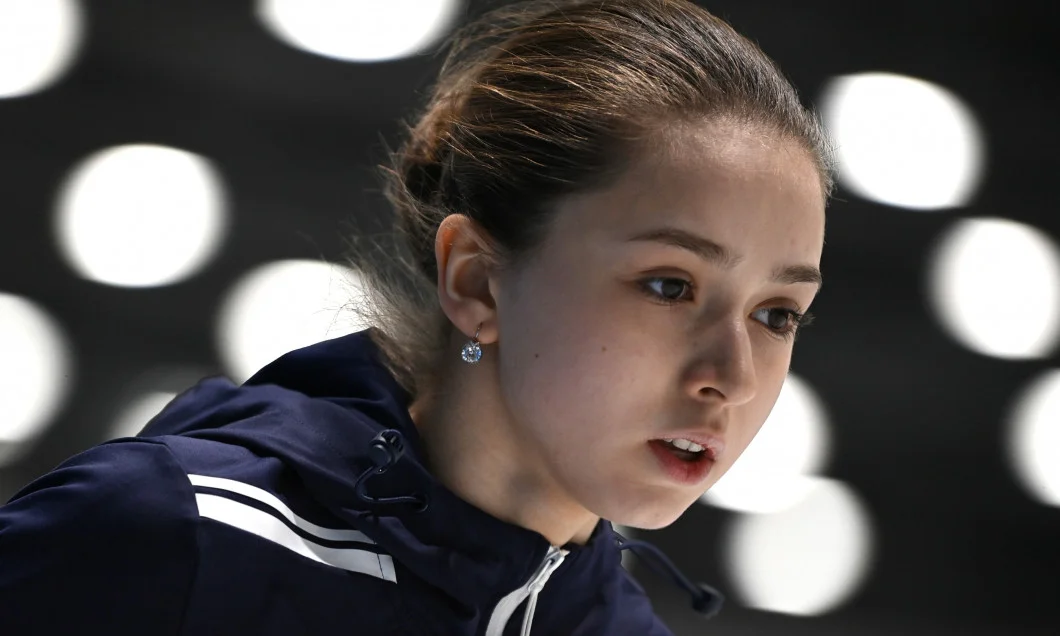 Валиева обошла Щербакову в короткой программе на Олимпиаде меньше, чем на 2 балла Валиева обошла Щербакову в короткой программе на Олимпиаде меньше, чем на 2 балла