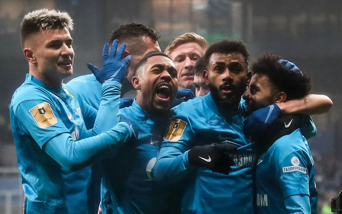 «Бетис» и «Зенит» объявили стартовые составы «Бетис» и «Зенит» объявили стартовые составы