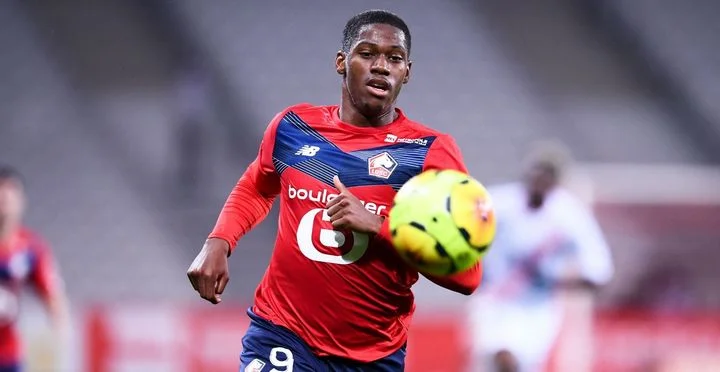 Джонатан Дэвид из «Лилля» может стать альтернативой Роберту Левандовскому Джонатан Дэвид из «Лилля» может стать альтернативой Роберту Левандовскому