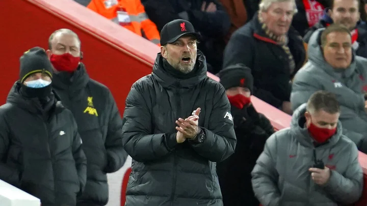 Клопп об удалении Санчеса в ответном матче ЛЧ: «Ему повезло, что он не получил красную в первом тайме» Клопп об удалении Санчеса в ответном матче ЛЧ: «Ему повезло, что он не получил красную в первом тайме»