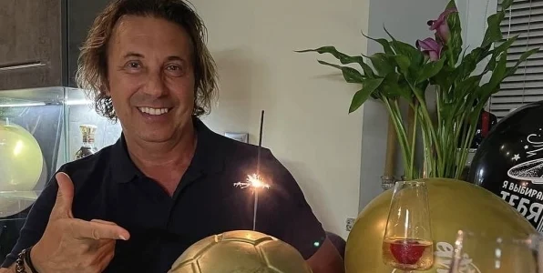 Мостовой: дайте ЦСКА денег, как у «Спартака». Тогда тоже купили бы кого-нибудь Мостовой: дайте ЦСКА денег, как у «Спартака». Тогда тоже купили бы кого-нибудь