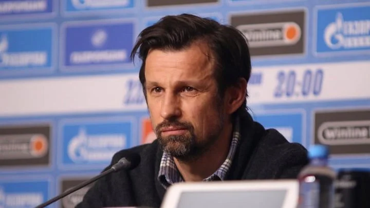 Сергей Семак: «Если мы хотим взять иностранца за пять-семь миллионов евро, то такого же уровня доморощенный будет стоить для «Зенита» 20 миллионов» Сергей Семак: «Если мы хотим взять иностранца за пять-семь миллионов евро, то такого же уровня доморощенный будет стоить для «Зенита» 20 миллионов»