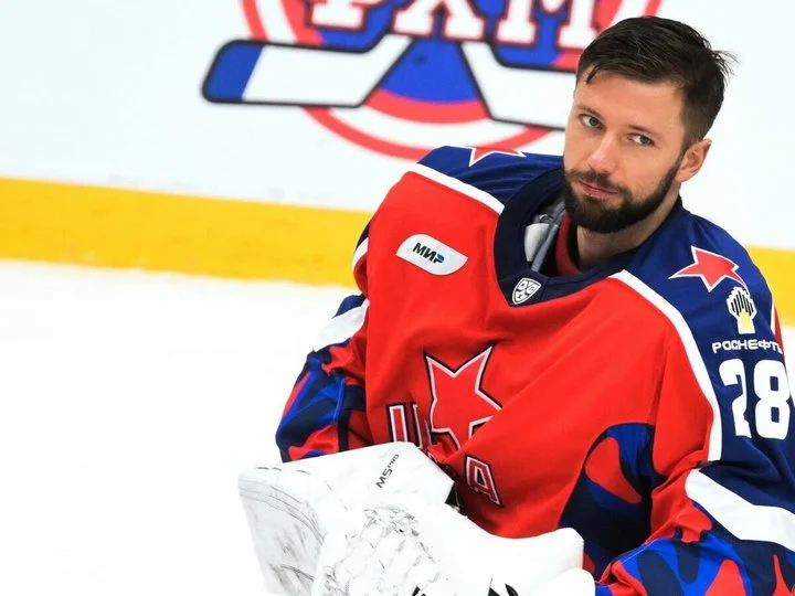 Сергей Плотников: «Нам сказали, что Федотов сегодня играет с «Ак Барсом». Мы особо не обсуждаем это» Сергей Плотников: «Нам сказали, что Федотов сегодня играет с «Ак Барсом». Мы особо не обсуждаем это»