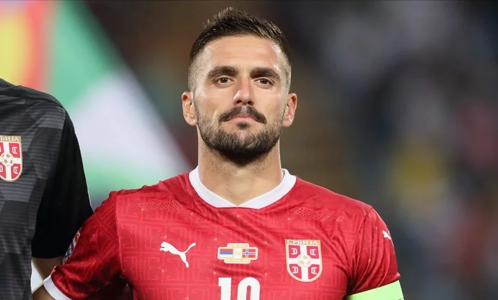 Душан Тадич: «Смотрю на Хорватию, Модрич на три года старше меня, и почти каждую игру он на поле. Думаю, я заслужил лучшего отношения» Душан Тадич: «Смотрю на Хорватию, Модрич на три года старше меня, и почти каждую игру он на поле. Думаю, я заслужил лучшего отношения»