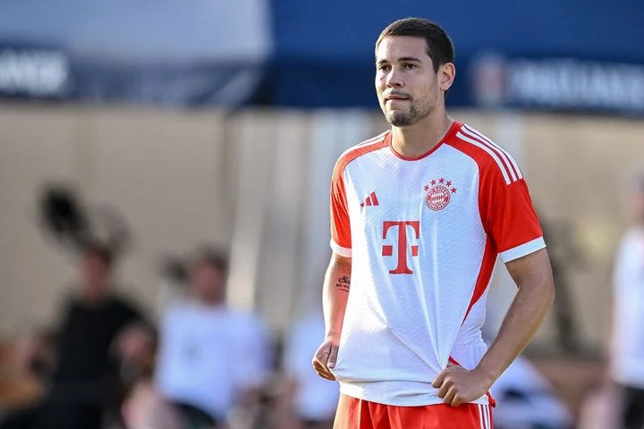 Рафаэл Геррейру принес минимальную победу «Баварии» над «Унионом» Рафаэл Геррейру принес минимальную победу «Баварии» над «Унионом»