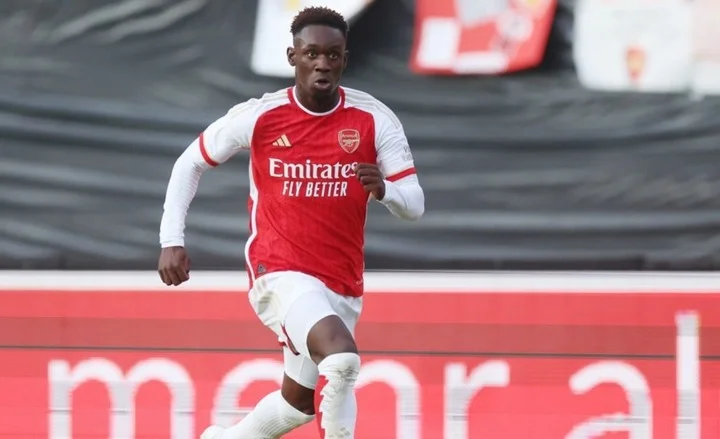 «Челси» интересен форвард Фоларин Балогун из «Арсенала» «Челси» интересен форвард Фоларин Балогун из «Арсенала»