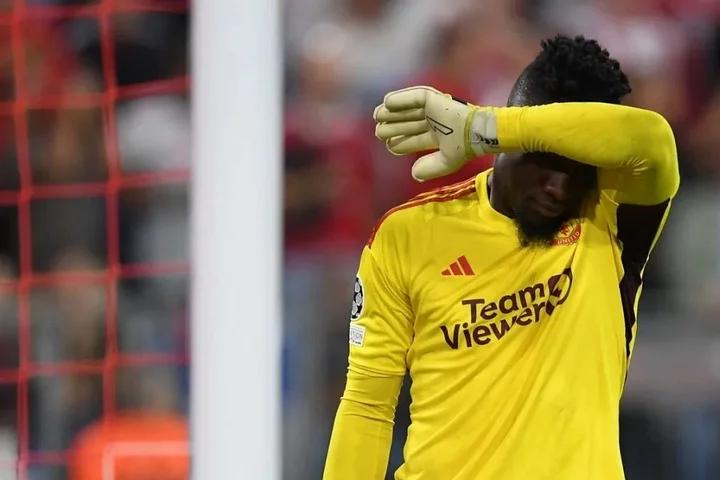 Крис Саттон: «По окончании сезона «Манчестер Юнайтед» нужно будет подписать кого-то сильнее Онана» Крис Саттон: «По окончании сезона «Манчестер Юнайтед» нужно будет подписать кого-то сильнее Онана»