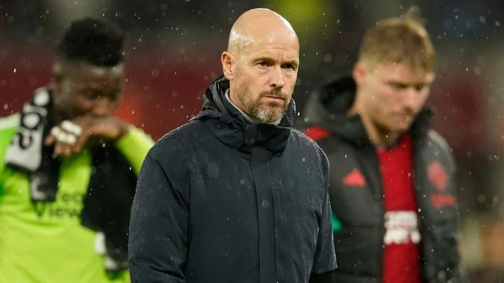 Эрик тен Хаг: «Манчестер Юнайтед» никогда не будет играть в тот футбол, который показывал «Аякс» Эрик тен Хаг: «Манчестер Юнайтед» никогда не будет играть в тот футбол, который показывал «Аякс»