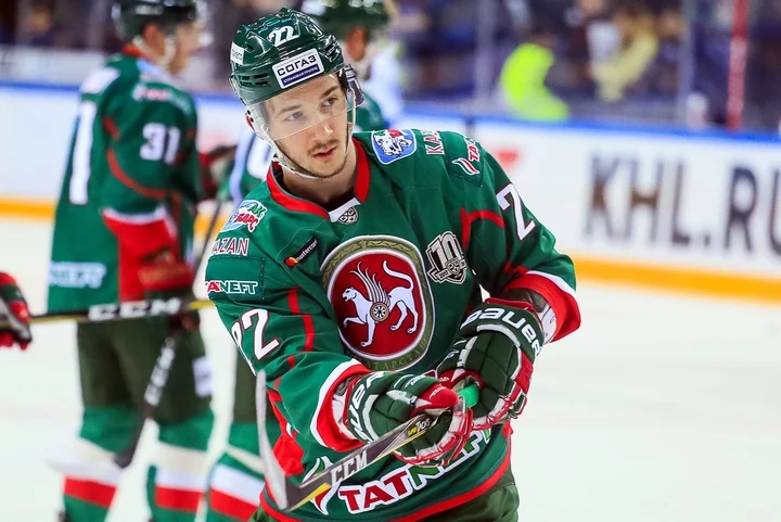 Форвард «Ак Барса» Станислав Галиев о 3:2 с «Трактором»: «До этого мне не везло, не шли голы. Сегодня у меня получилось отличиться» Форвард «Ак Барса» Станислав Галиев о 3:2 с «Трактором»: «До этого мне не везло, не шли голы. Сегодня у меня получилось отличиться»