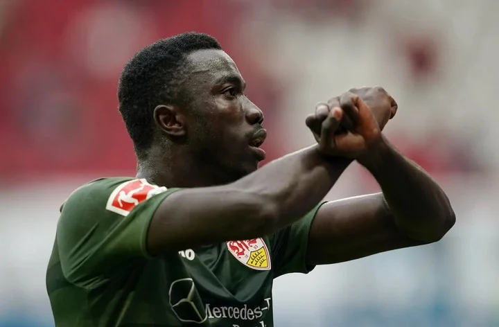 «Штутгарт» избежал поражения от «Дортмунда», забив гол на 97 минуте «Штутгарт» избежал поражения от «Дортмунда», забив гол на 97 минуте