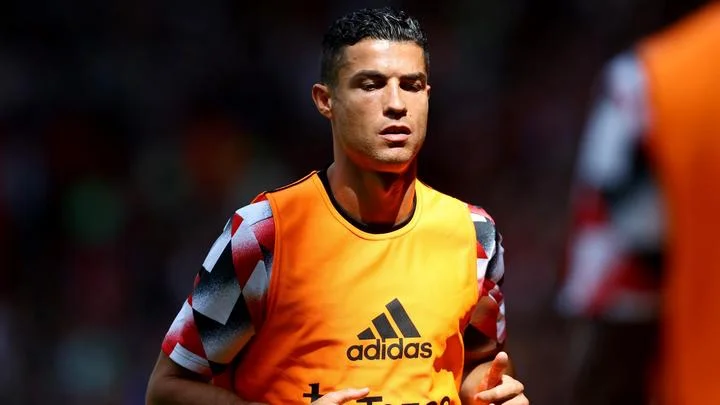 Рио Фердинанд: «Криштиану сейчас рвет и мечет. Он не согласится на скамейку в команде, не выступающей в ЛЧ» Рио Фердинанд: «Криштиану сейчас рвет и мечет. Он не согласится на скамейку в команде, не выступающей в ЛЧ»